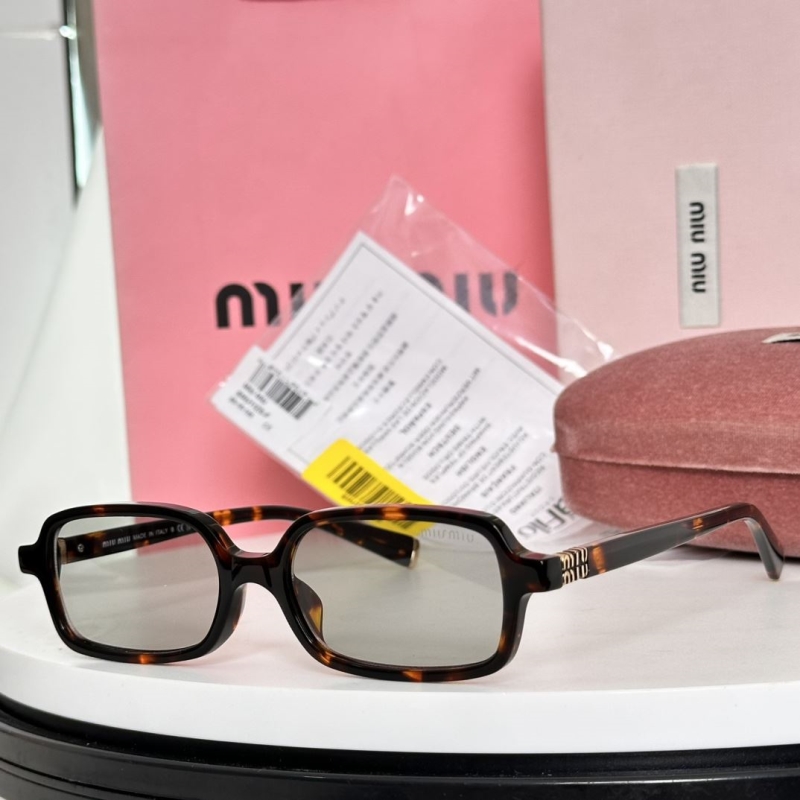 MIU MIU